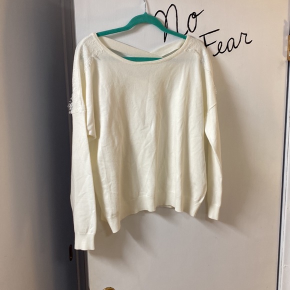 Molly Bracken Sweater size M/L - Picture 5 of 9